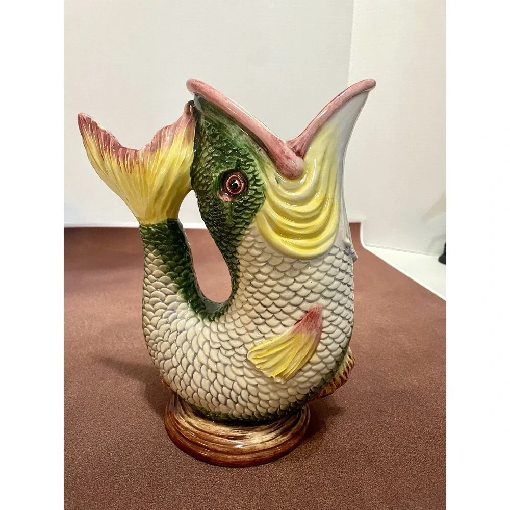 Unmarked italian vintage
